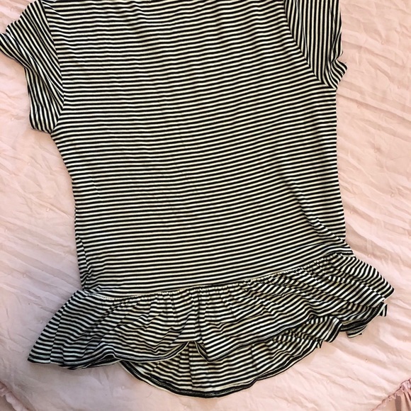 Black and White Striped Ruffle Tee - Picture 4 of 4